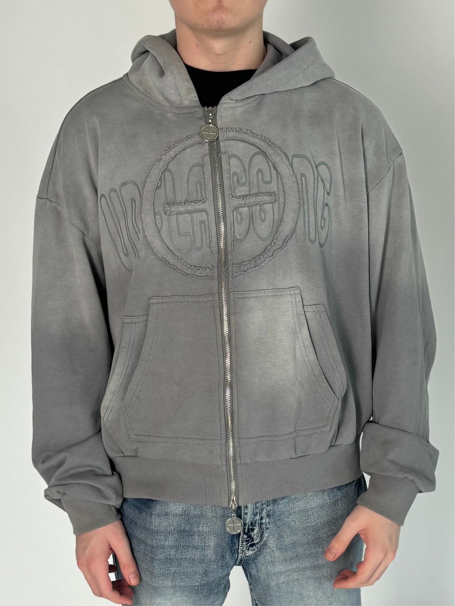 “SMOKE GRAY” UNFLAGGING ZIP UP
